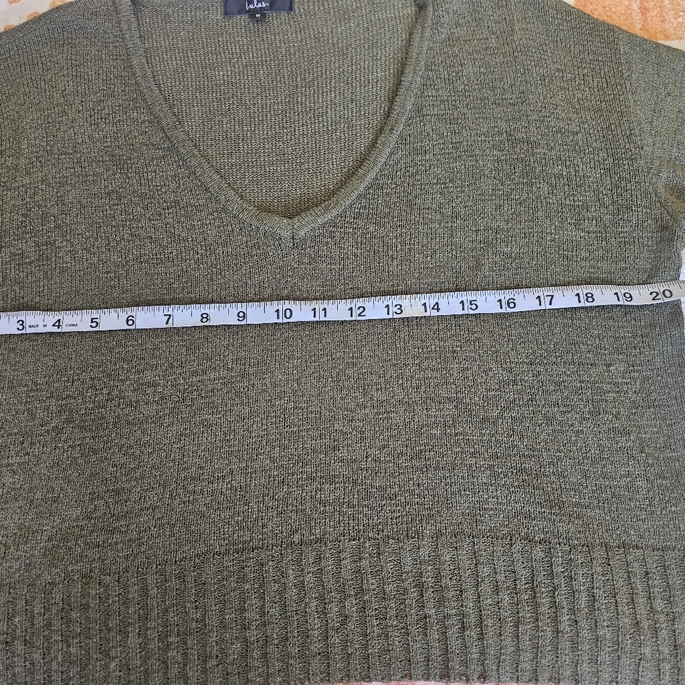 Lulus Perfectly Promising Olive Green Long Sleeve V- Neck Sweater Sz M - Picture 13 of 14